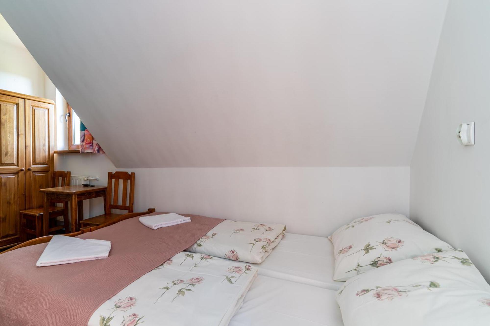 Base Camp Pieniny Hotel Niedzica Bagian luar foto